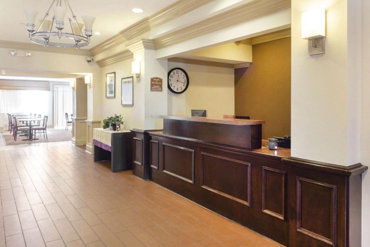 فندق Ramada By Wyndham Jackson Ms المظهر الخارجي الصورة